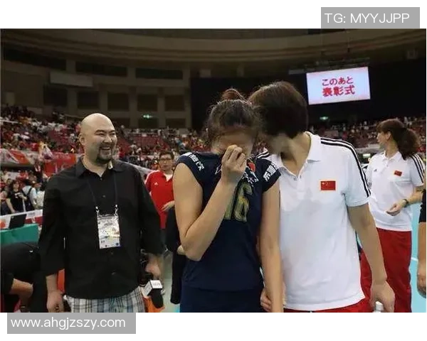 武汉排球队与成都排球队赛后状态分析与复盘总结