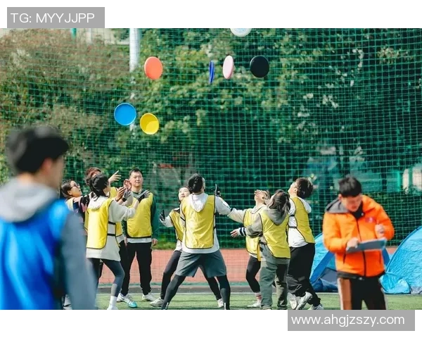 极限运动嘉年华点评：重庆飞盘队的配合表现
