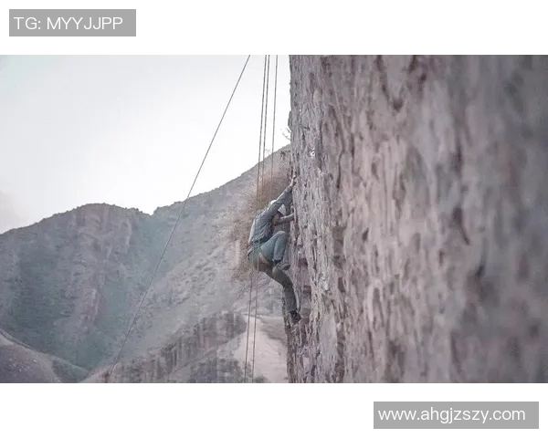 攀岩深度：解密重庆攀岩队的整体压制